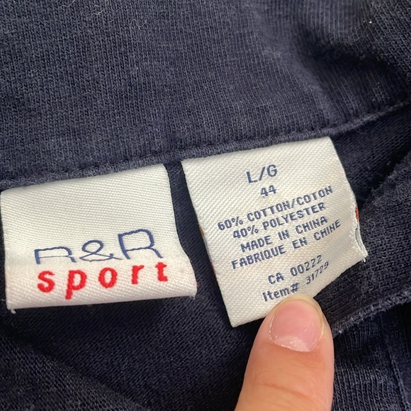 Varsity navy sweater with yellow details - Picture 2 of 3